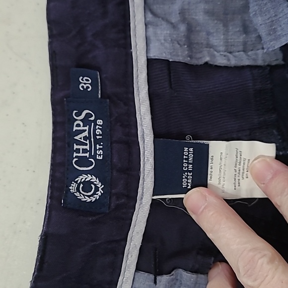 Chaps men's Navy blue flat front, patchwork shorts size 36 - Picture 4 of 5